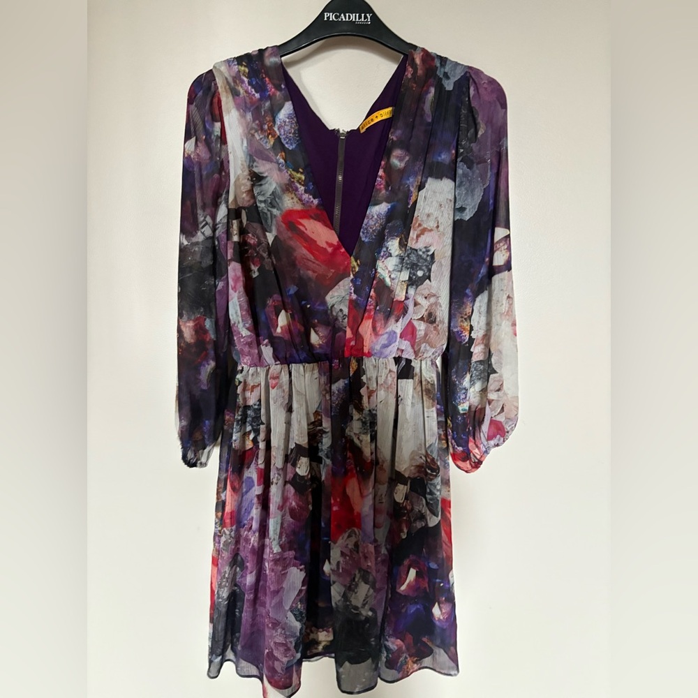 Alice + Olivia dress size small Floral Multicolor Dress